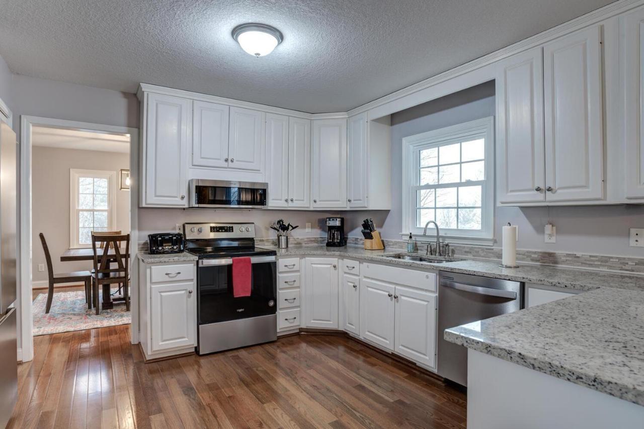 Вилла 915 Town Mountain Rd Эшвилл Экстерьер фото